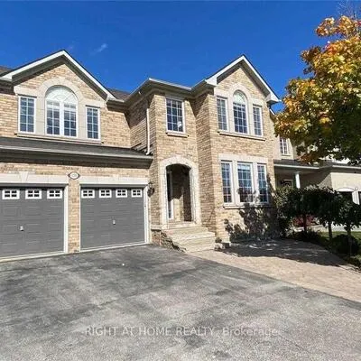 150,&nbsp;Maria Antonia, Vellore Village, Vaughan