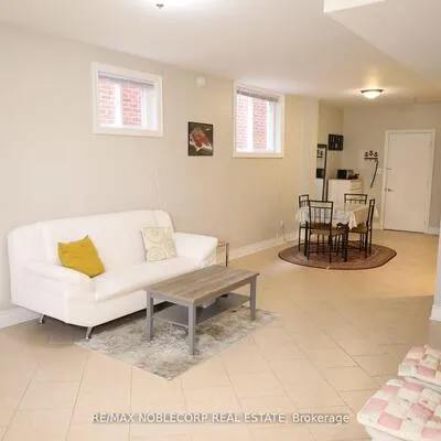 5,&nbsp;Twinberry, East Woodbridge, Vaughan
