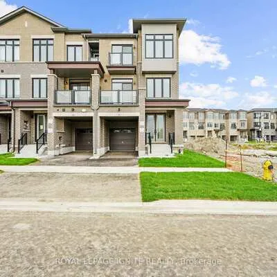 70,&nbsp;Thule, Vellore Village, Vaughan