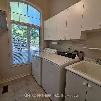 23,&nbsp;Amelynn, Sonoma Heights, Vaughan