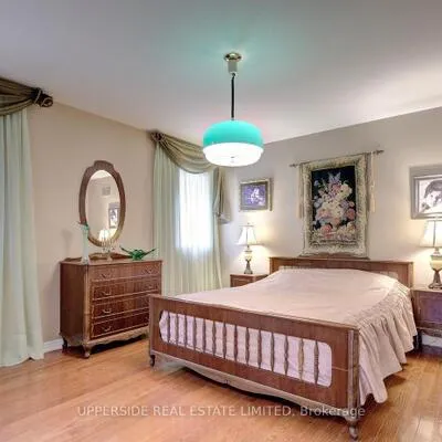 119,&nbsp;Thornhill Woods, Patterson, Vaughan