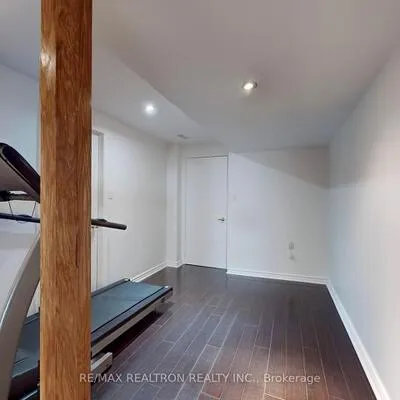 123,&nbsp;Monte Carlo, Sonoma Heights, Vaughan