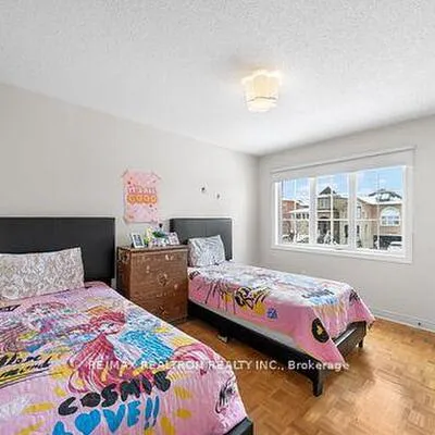 23,&nbsp;Tierra, Vellore Village, Vaughan