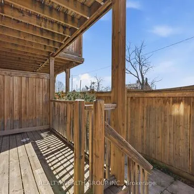7,&nbsp;City Park, West Woodbridge, Vaughan