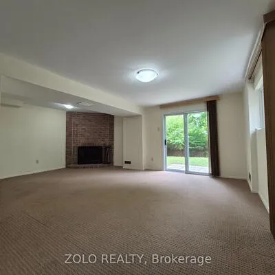 77,&nbsp;Colleen, Crestwood-Springfarm-Yorkhill, Vaughan