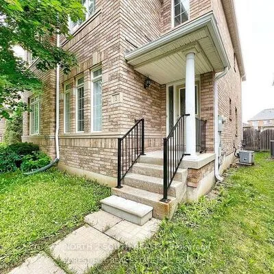 5,&nbsp;Bellagio, Patterson, Vaughan