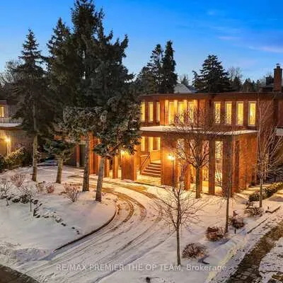 373, Firglen, Islington Woods, Vaughan