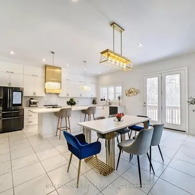 150, Cannes, Vellore Village, Vaughan