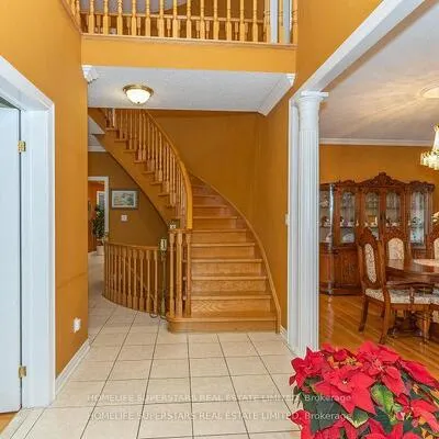 156, Novaview, East Woodbridge, Vaughan