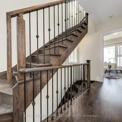 5,&nbsp;Smallwood, Brownridge, Vaughan