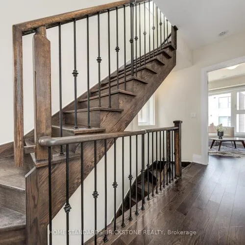 Premium freehold home for sale: 5, Smallwood, Brownridge, Vaughan