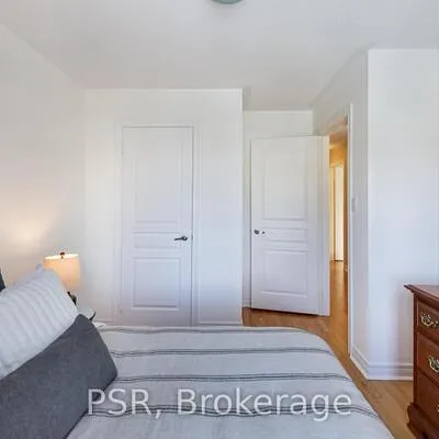 9, White Beach, Patterson, Vaughan