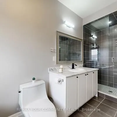 251, Thomas Cook, Patterson, Vaughan