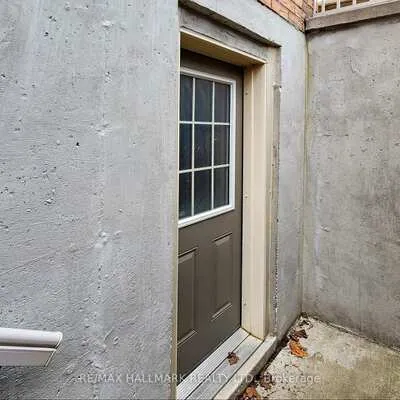 64, Chesney, Kleinburg, Vaughan