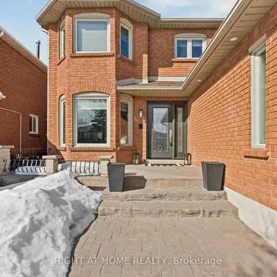 10,&nbsp;Claudia, West Woodbridge, Vaughan