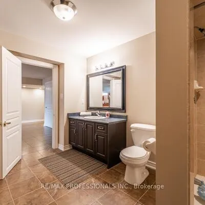 48,&nbsp;Pieta, Vellore Village, Vaughan