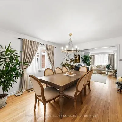 27,&nbsp;Savoy, Beverley Glen, Vaughan