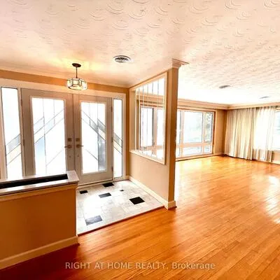 77, Riverside, Uplands, Vaughan