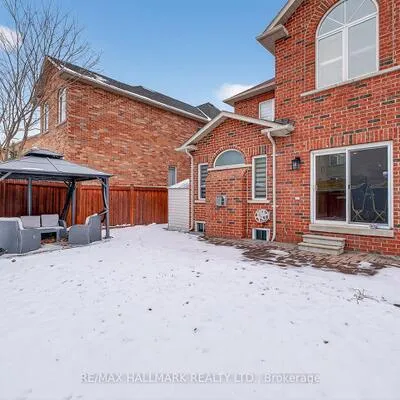 77,&nbsp;Maurier, Patterson, Vaughan