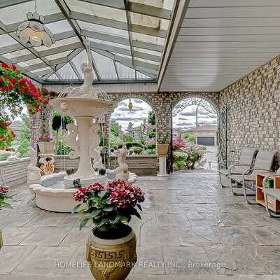 452,&nbsp;Woodbridge, West Woodbridge, Vaughan