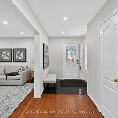 120,&nbsp;Brookmill, Brownridge, Vaughan