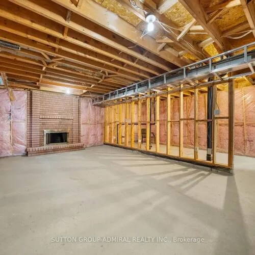 Premium freehold home for sale: 295, Fifth, East Woodbridge, Vaughan