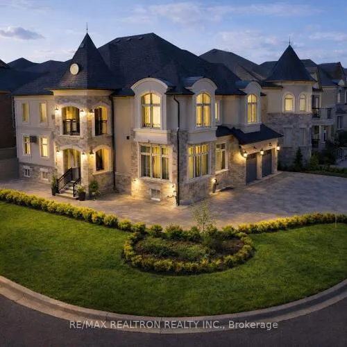 Premium freehold home for sale: 12, Hurst, Patterson, Vaughan