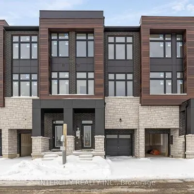 30,&nbsp;Radisson, Elder Mills, Vaughan