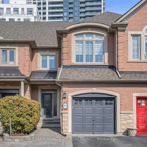 Premium freehold home for sale: 25, Kingsbridge, Beverley Glen, Vaughan