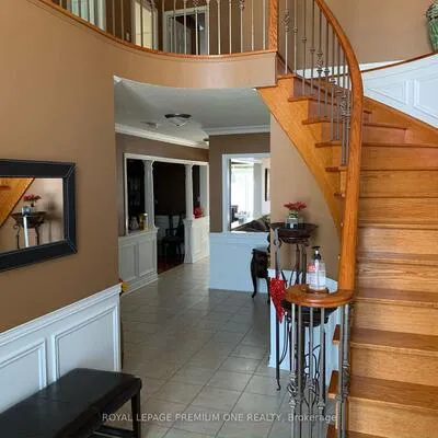 1370,&nbsp;Clarence, Sonoma Heights, Vaughan