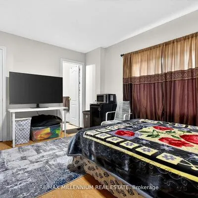 75,&nbsp;Twin Hill, Vellore Village, Vaughan