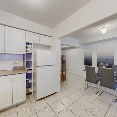 78,&nbsp;Camino, Vellore Village, Vaughan