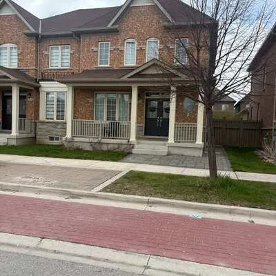 209,&nbsp;Barons, Kleinburg, Vaughan