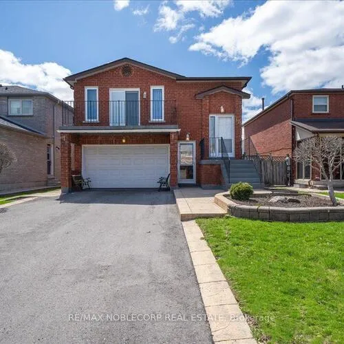 Premium freehold home for sale: 175, Oliver, Maple, Vaughan