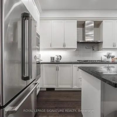 14,&nbsp;Queen Mary, East Woodbridge, Vaughan