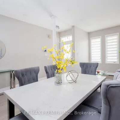 140,&nbsp;Dolce, Vellore Village, Vaughan