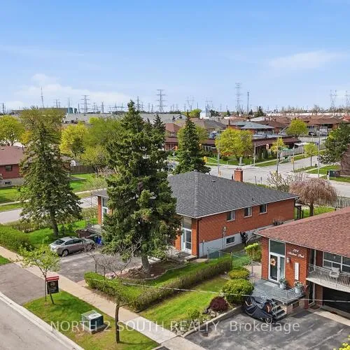 Premium freehold home for sale: 228, Andrew, West Woodbridge, Vaughan