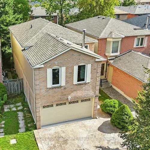Premium freehold home for sale: 137, Chelwood, Brownridge, Vaughan
