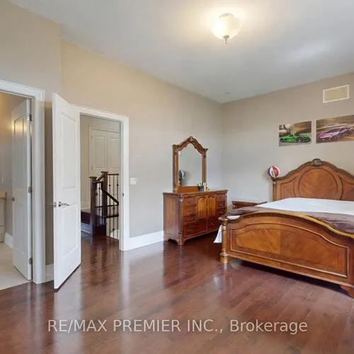 Premium freehold home for sale: 95, Sarracini, Islington Woods, Vaughan