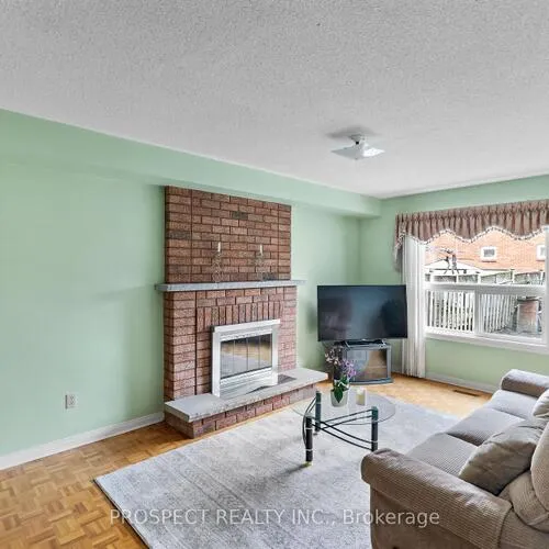 Premium freehold home for sale: 9, Wheatley, Maple, Vaughan