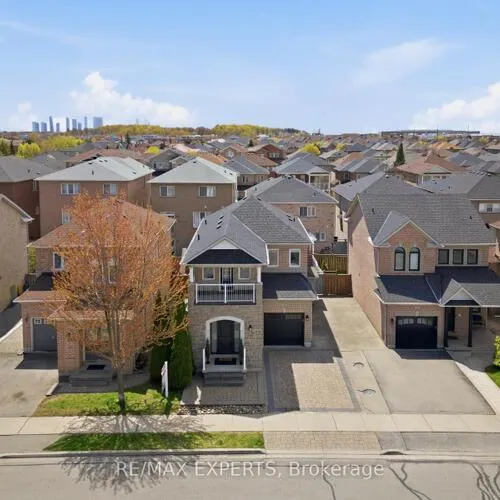 Premium freehold home for sale: 27, Dolce, Vellore Village, Vaughan