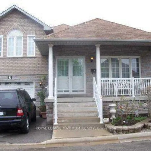 Premium freehold home for sale: 3, Amalfi, West Woodbridge, Vaughan