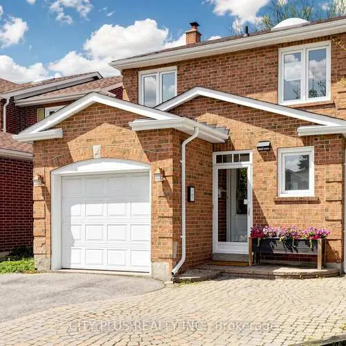 Premium freehold home for sale: 110, Glenmanor, Crestwood-Springfarm-Yorkhill, Vaughan