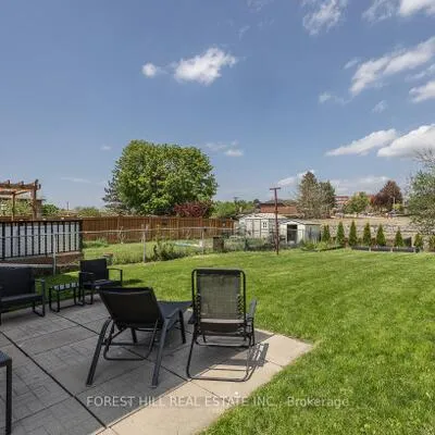 596,&nbsp;Woodbridge, West Woodbridge, Vaughan