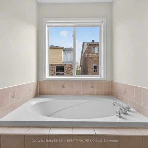 Premium freehold home for sale: 29, Bentwood, Patterson, Vaughan