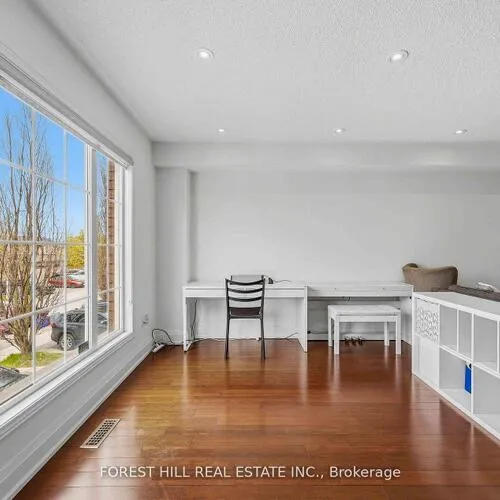 Premium freehold home for sale: 110, Foxfield, Patterson, Vaughan