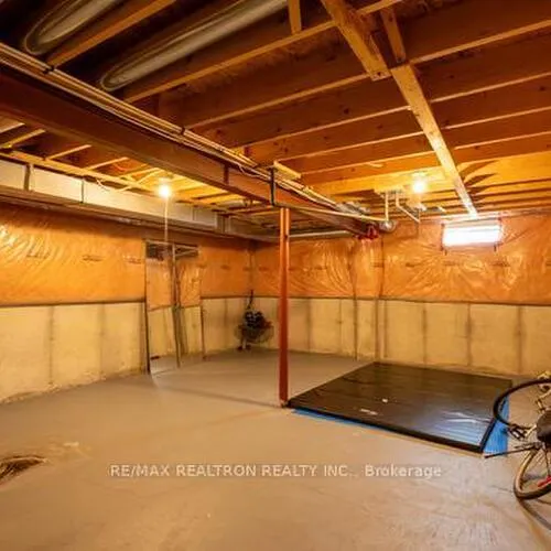 Premium freehold home for sale: 104, White Beach, Patterson, Vaughan