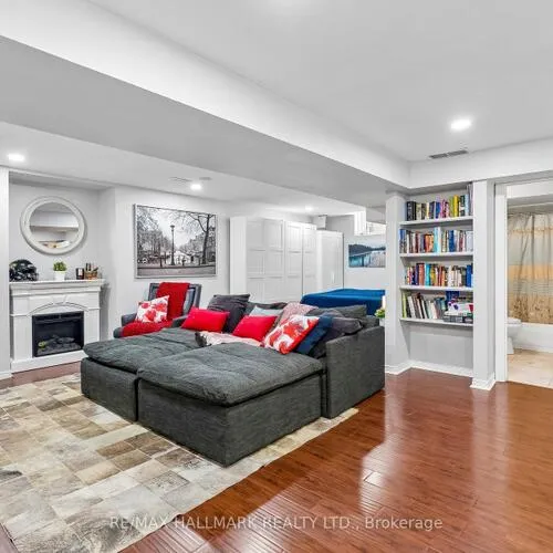 Premium freehold home for sale: 315, Forest Run, Patterson, Vaughan