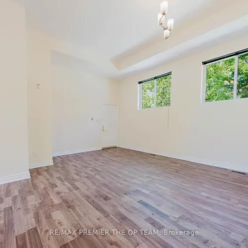 Premium freehold home for sale: 7930, Kipling, West Woodbridge, Vaughan