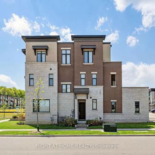 Premium freehold home for sale: 88, Crimson Forest, Patterson, Vaughan